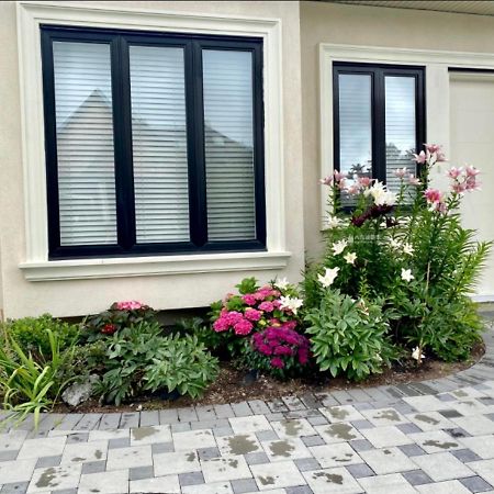 ريتشموند، كولومبيا البريطانية Sweet Home المظهر الخارجي الصورة